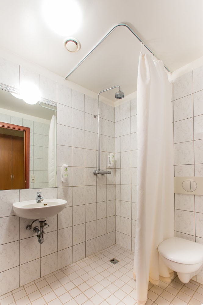 Fosshotel Baron 48/50