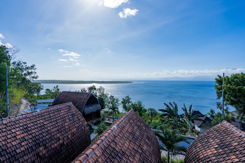 Sundi Ocean Bungalow by ABM 18/33