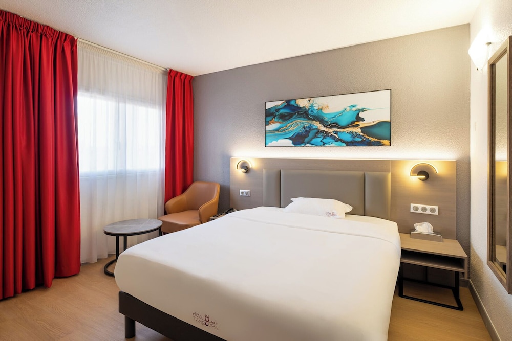 HOTEL TAMBOURIN 11/40