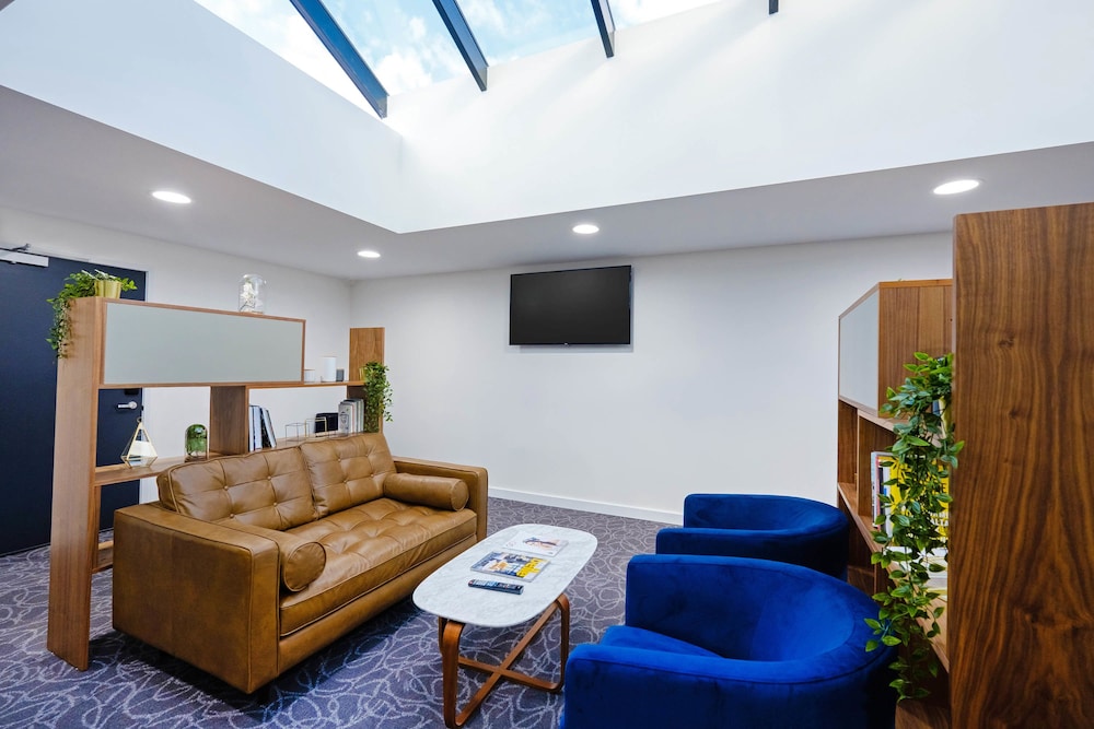 Mantra Albury Hotel 50/70