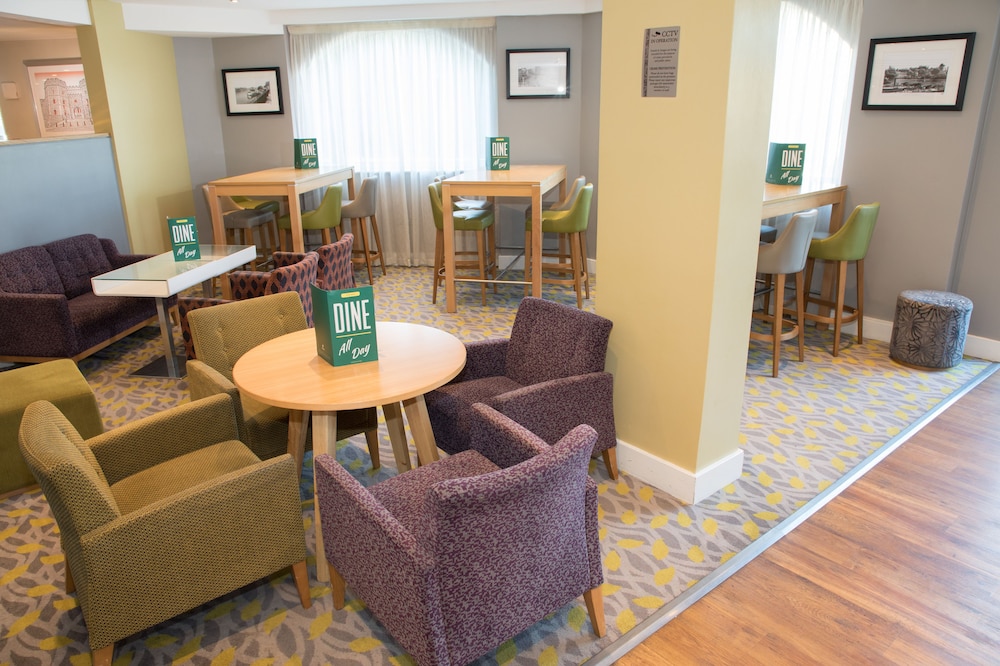 Holiday Inn Slough Windsor 48/73