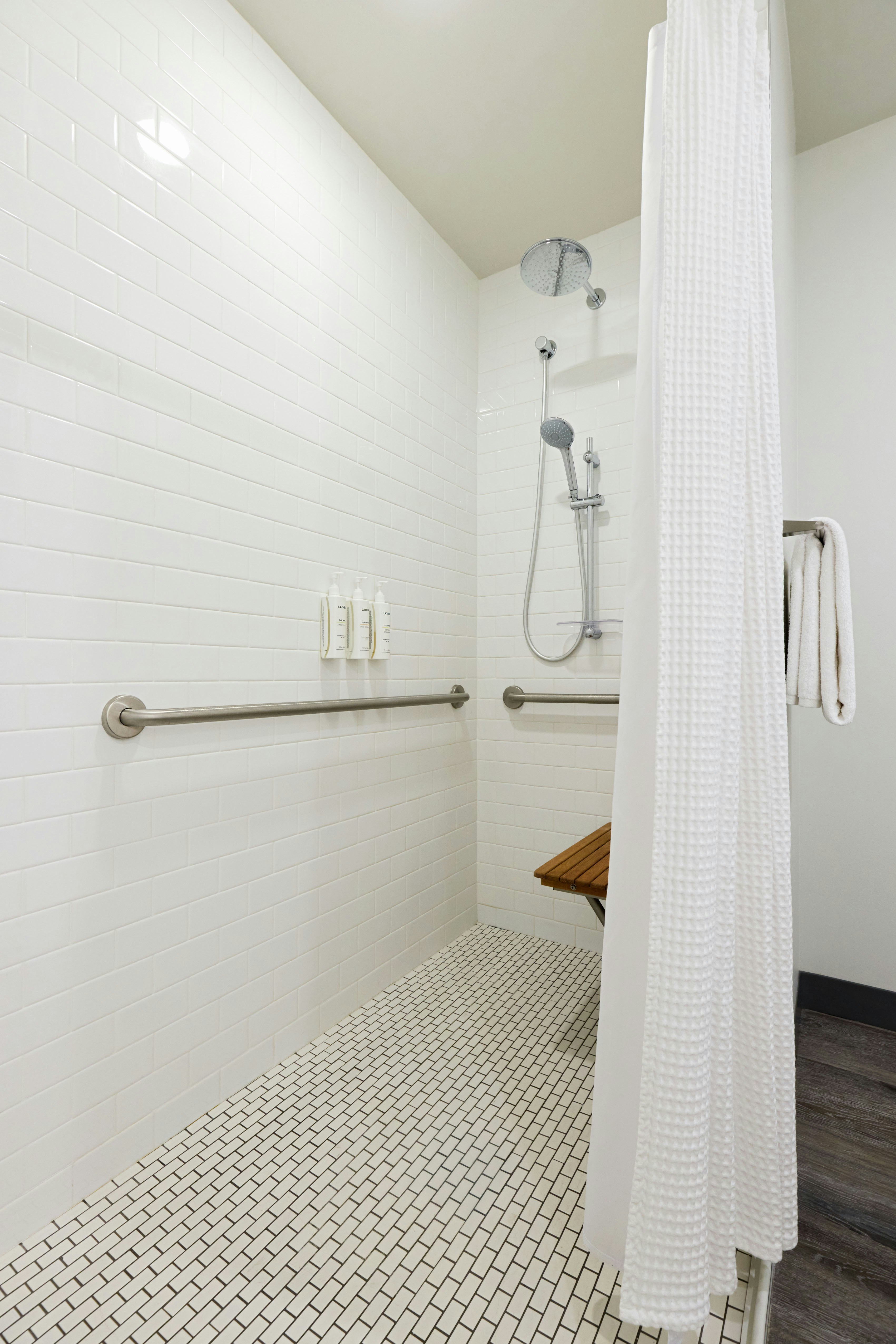 Suite, Balcony, Den, Accessible