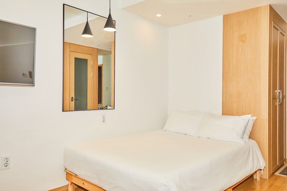 Hotel Poco Seongsu 17/48