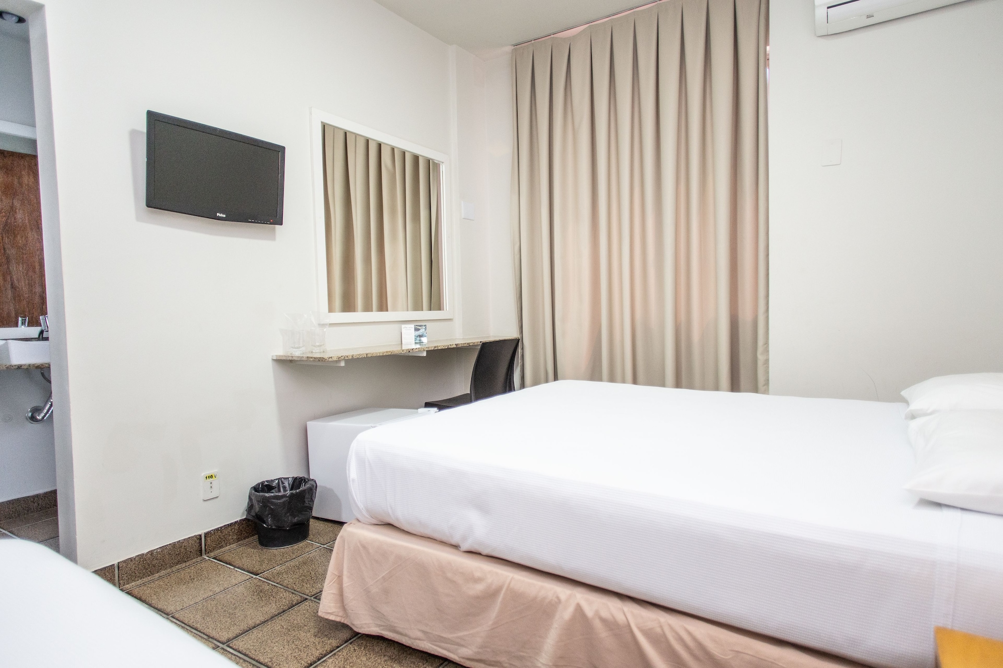 Executive, Double Bed