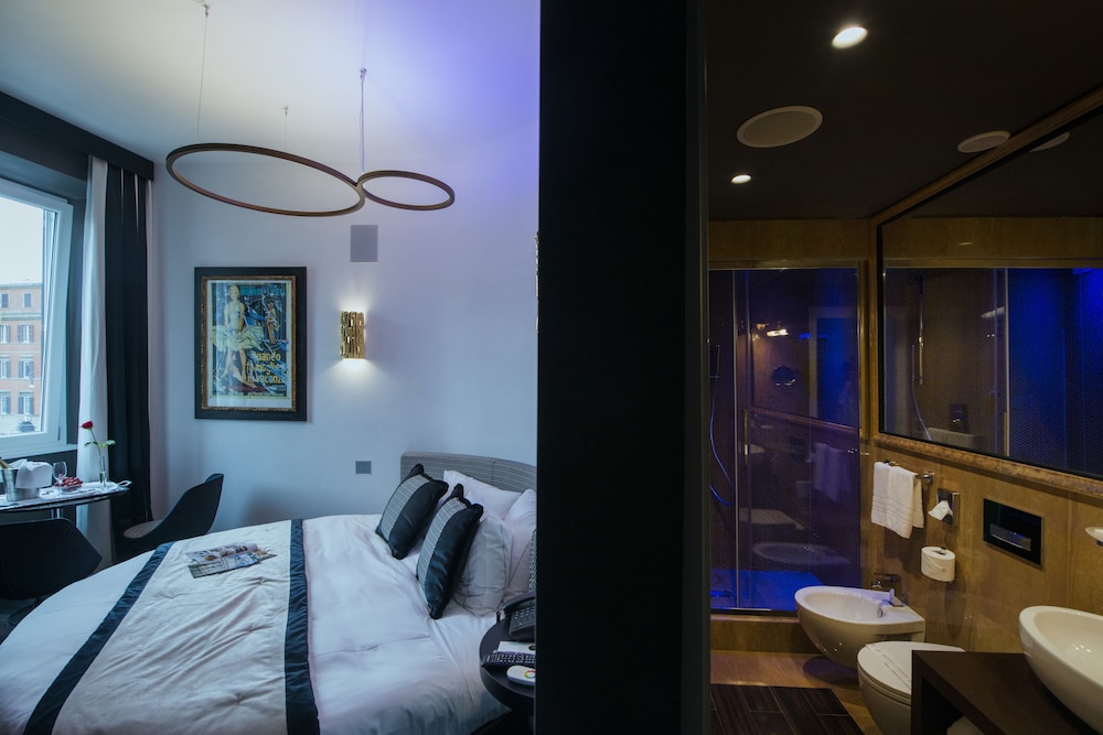 Torre Argentina Relais 33/78