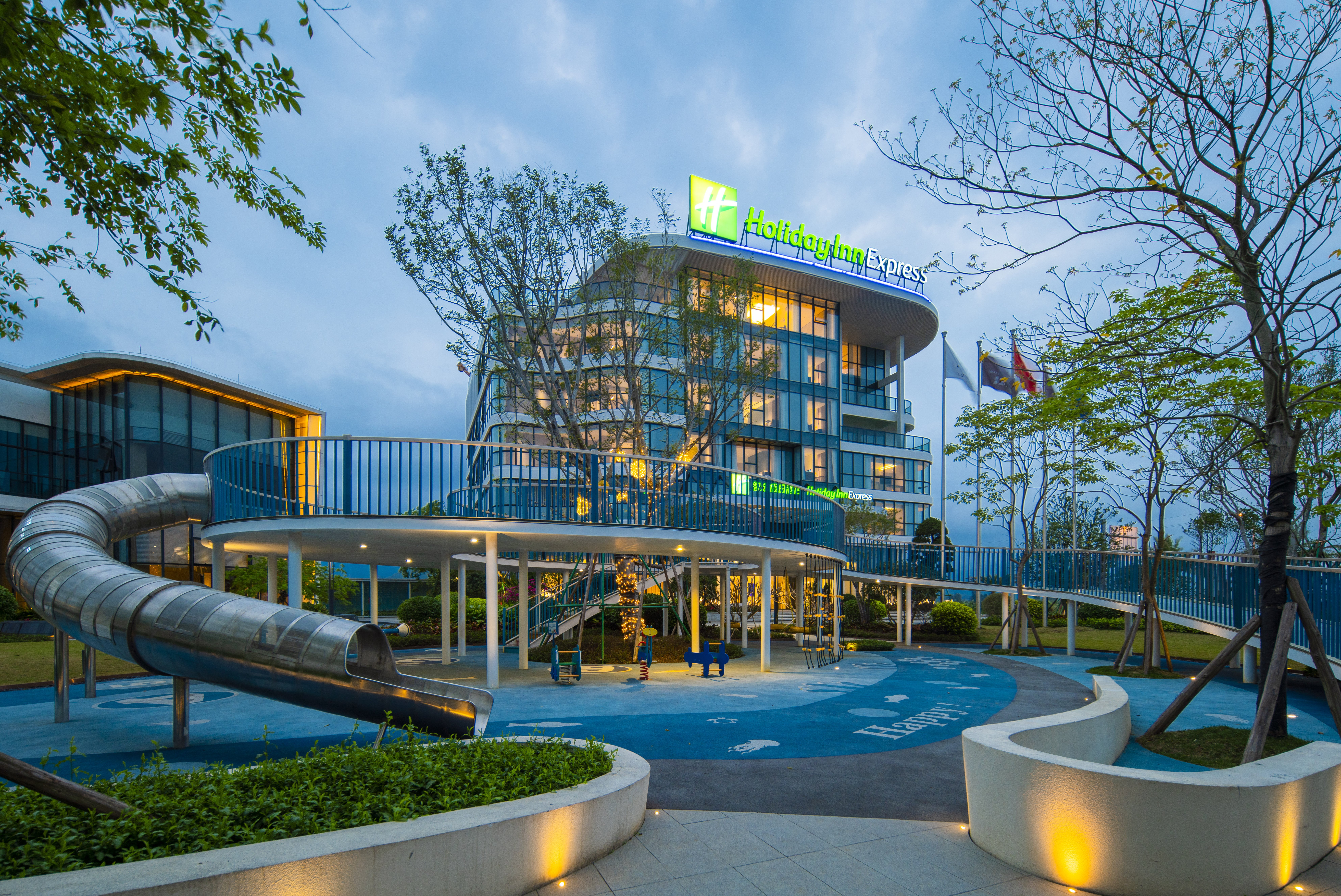 Holiday Inn Express JIANGMEN YINHU BAY 4/50