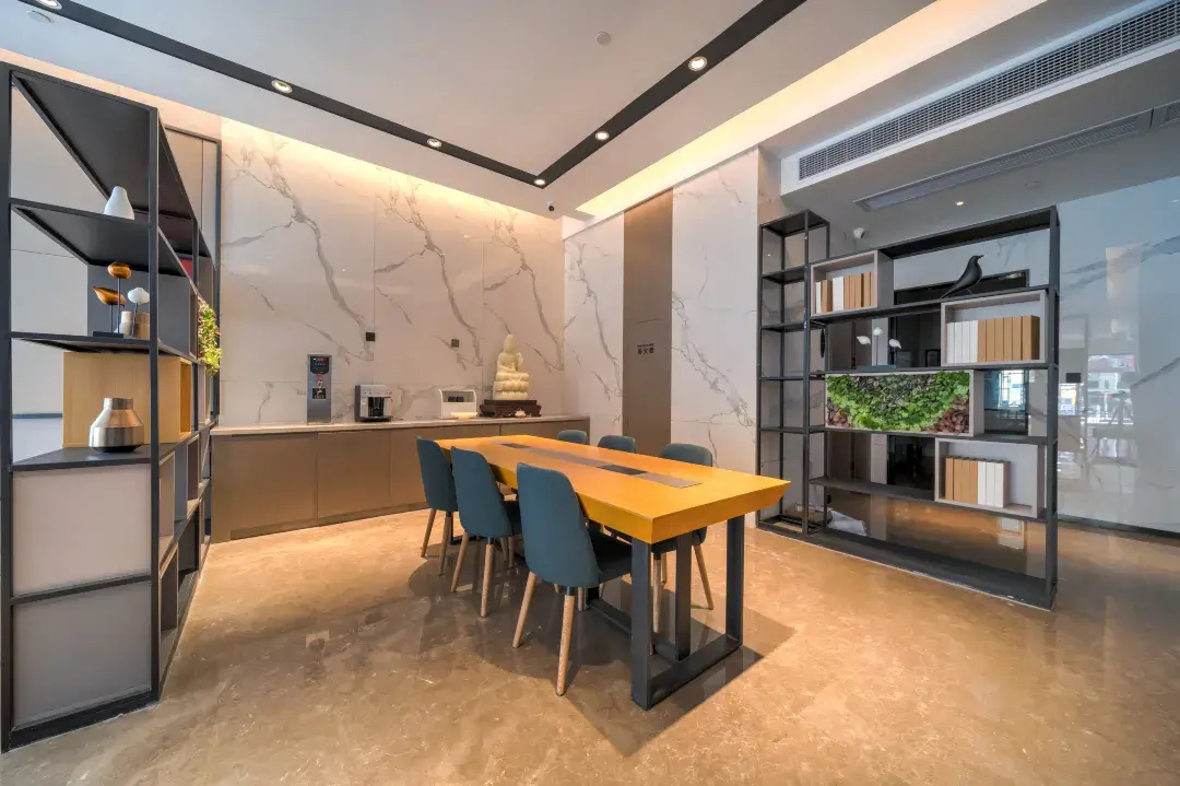 Microtel by Wyndham Huangshan Tangkou 39/43