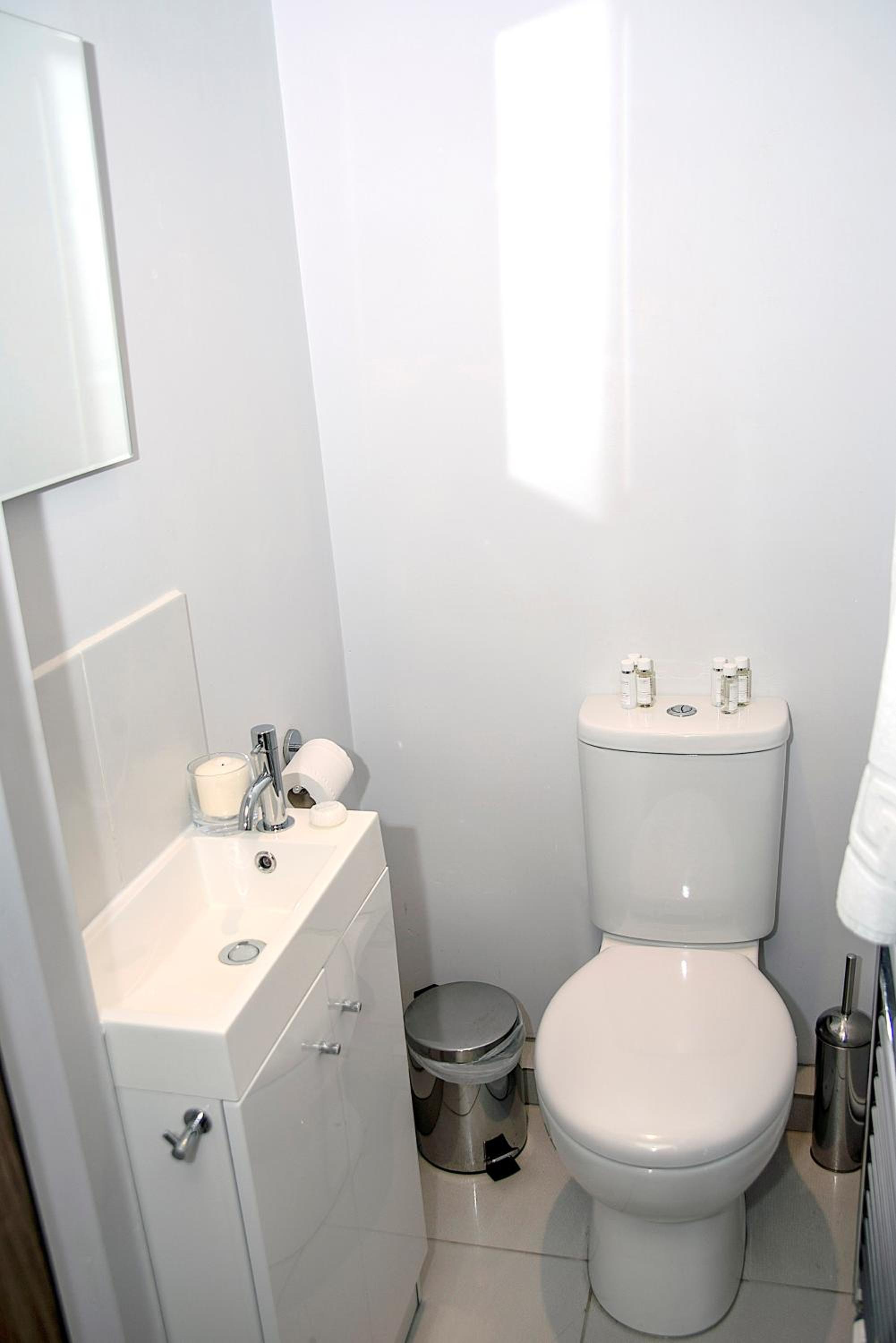 Base Serviced Apartments - City Road 32/35