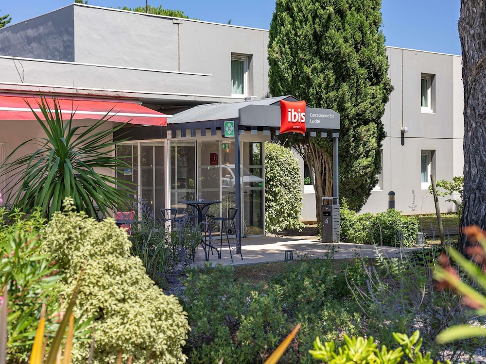 ibis Carcassonne Est la Cite 44/50