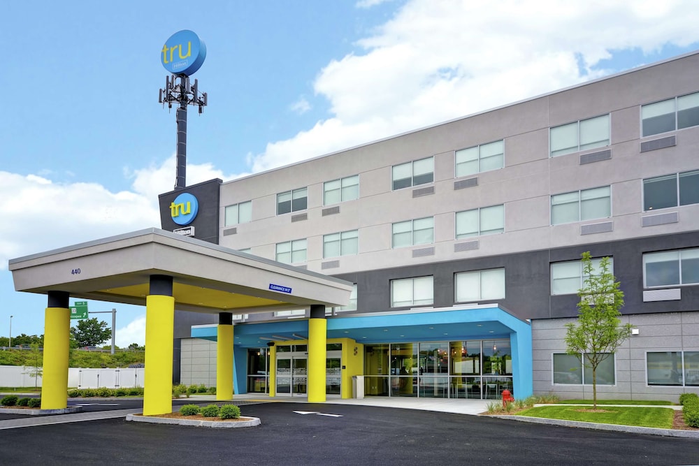 Tru By Hilton Chicopee Springfield in CHICOPEE - MA