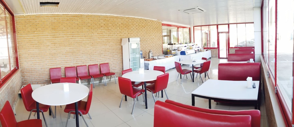 Tralles Hotel 14/15