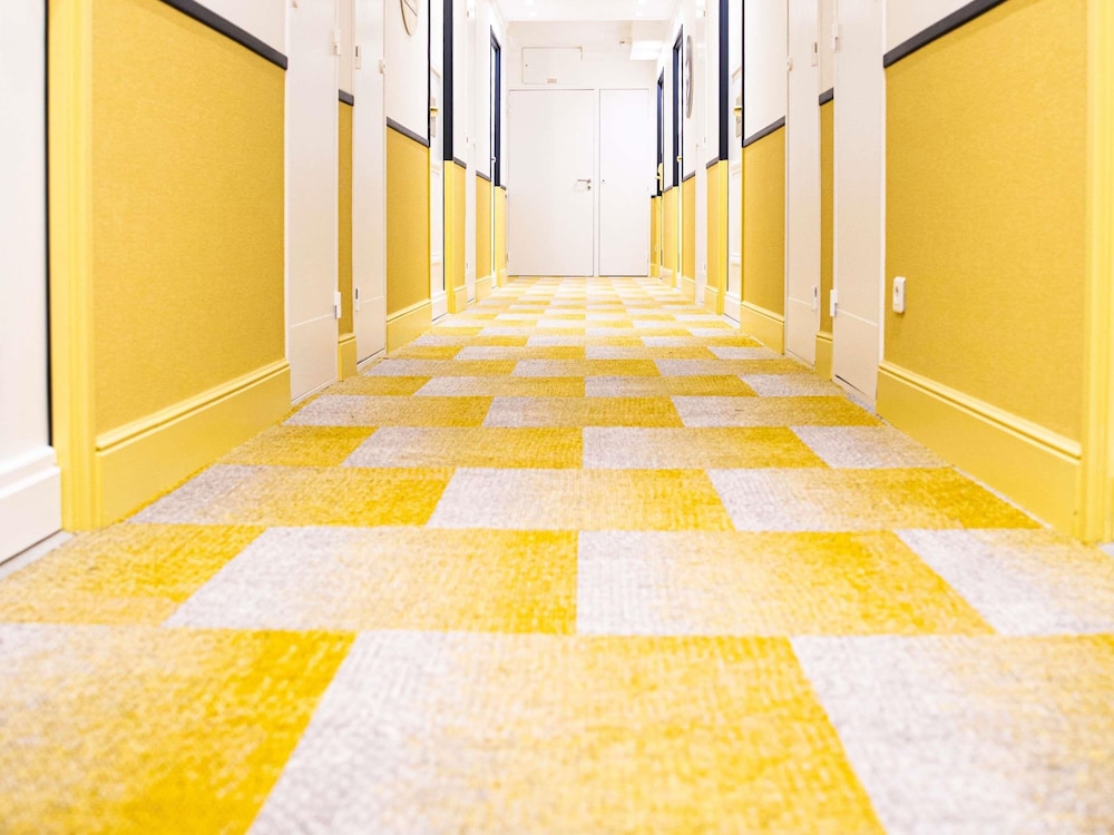 MERCURE HONFLEUR 60/63