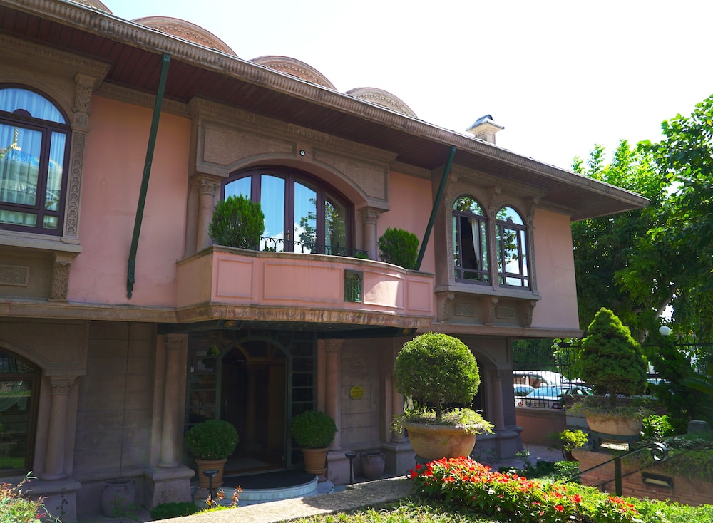 Sultanahmet Palace 2/62
