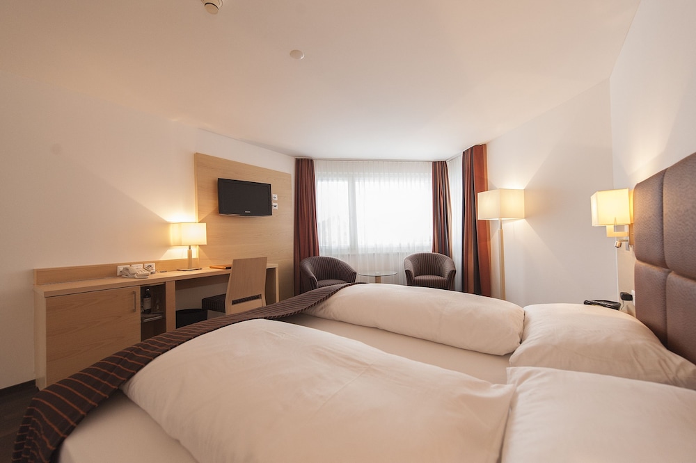 TOP SeminarHotel am Aegerisee 16/69