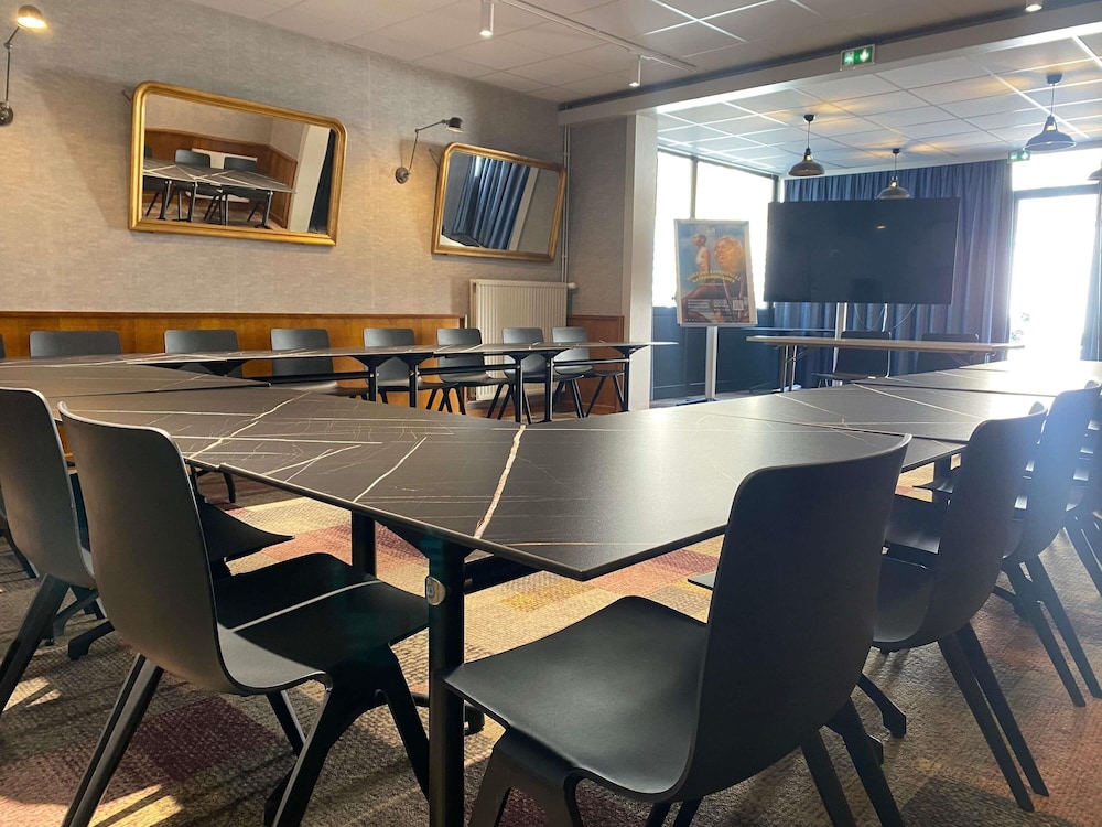 Ibis Saint Omer Centre 64/75