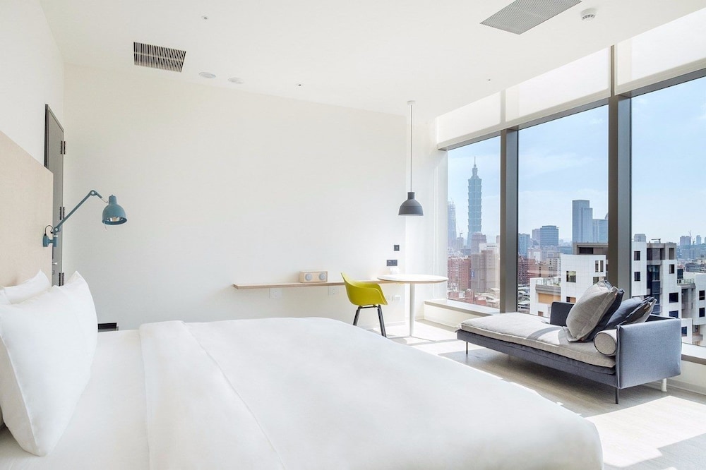 AMBA TAIPEI SONGSHAN 35/58