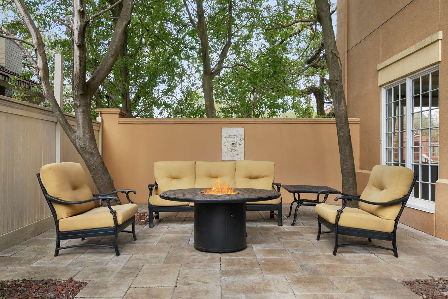 Hampton Inn New Orleans St Charles Ave Garden District La 37/63