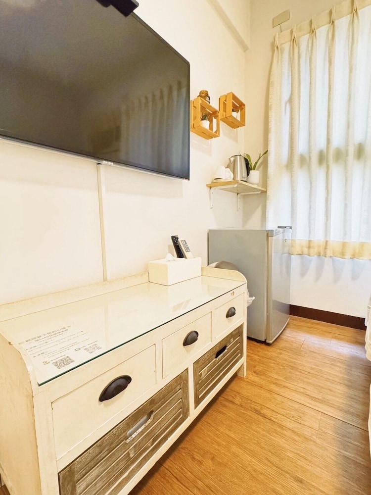 Mei Hsiao Yuen Hostel 24/49