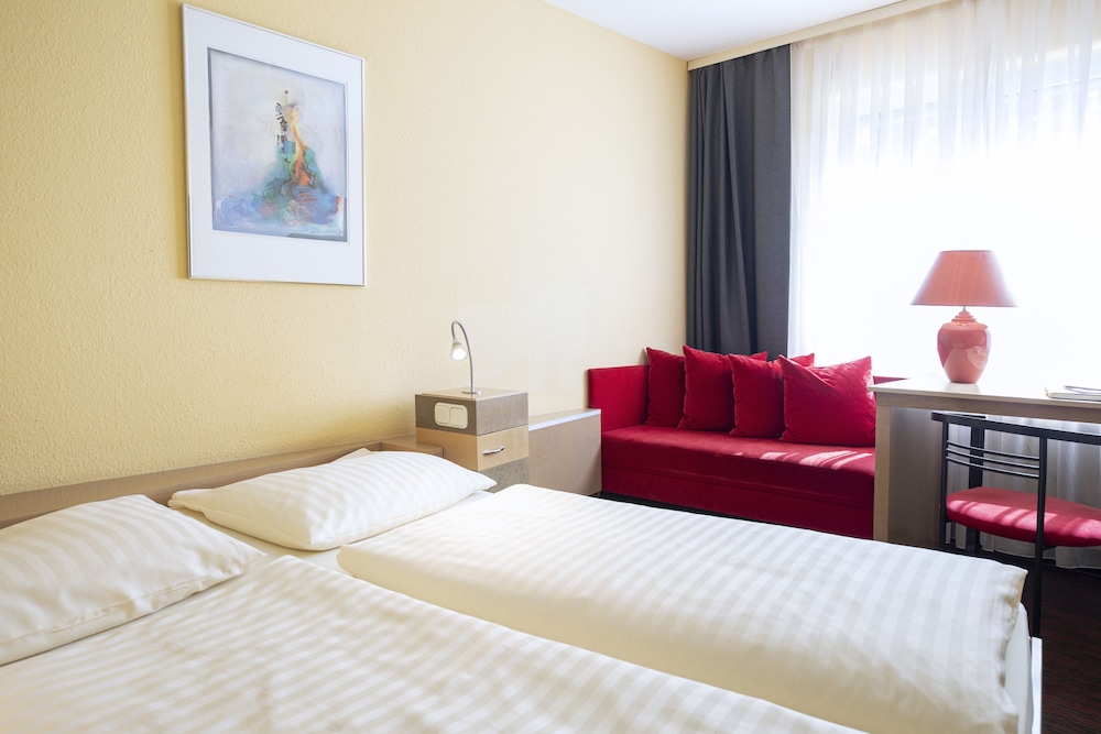 Hotel Luneburger Heide 18/60