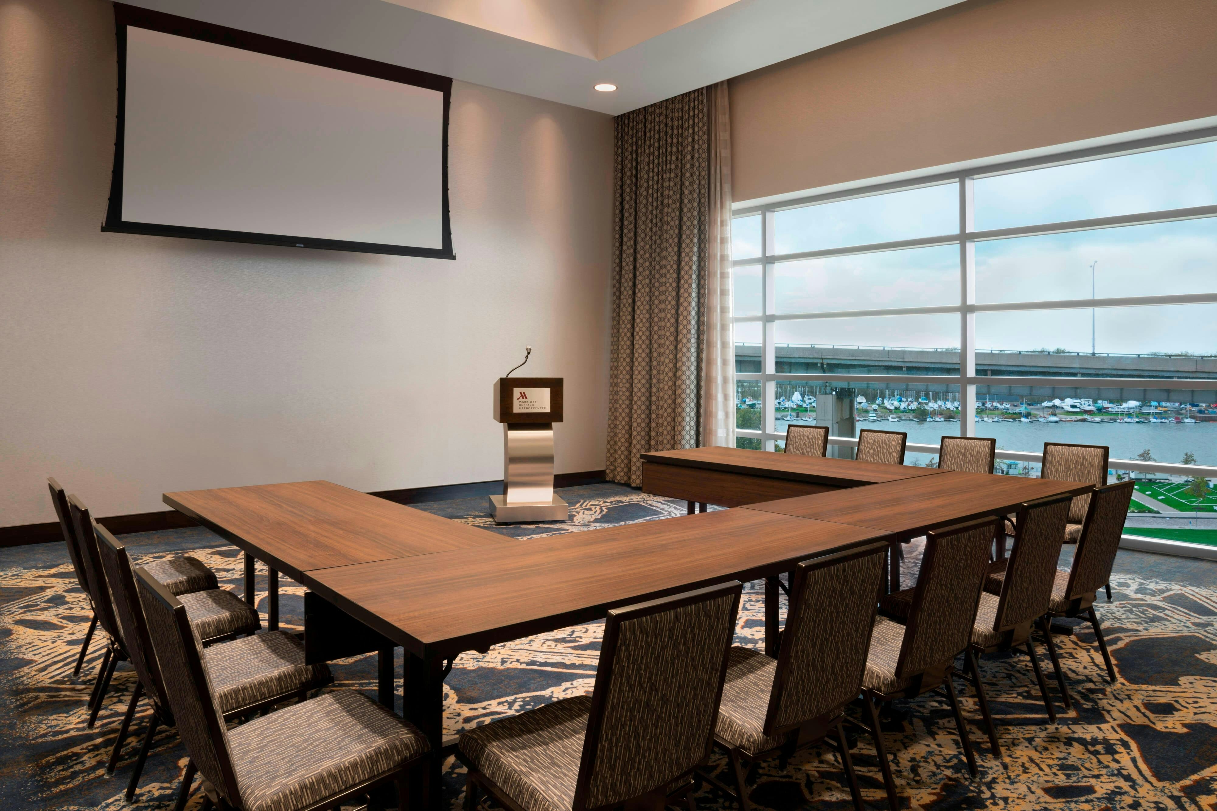 Buffalo Marriott at LECOM HARBORCENTER 25/27