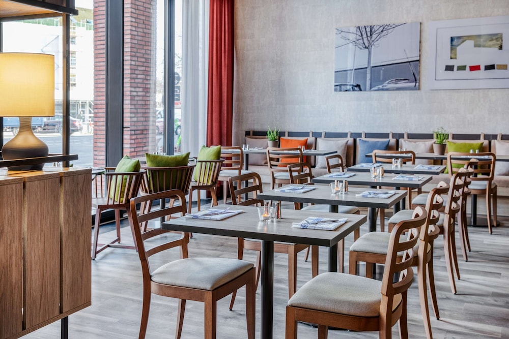 IntercityHotel Hamburg-Barmbek 30/52
