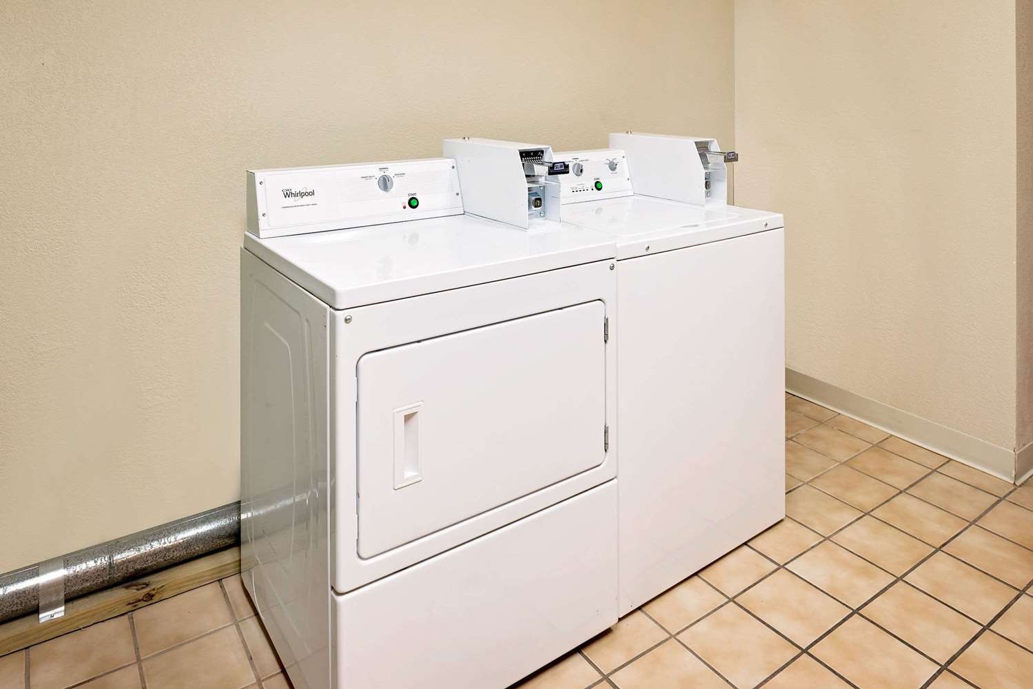 Days Inn By Wyndham Boonville 7/21