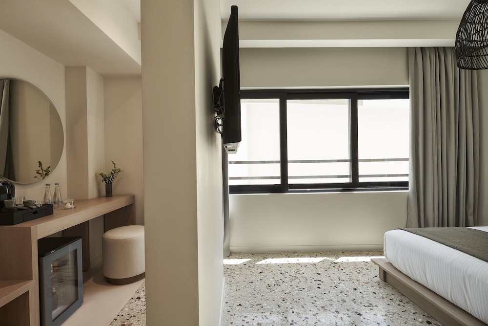 Vasi Hotel 26/50