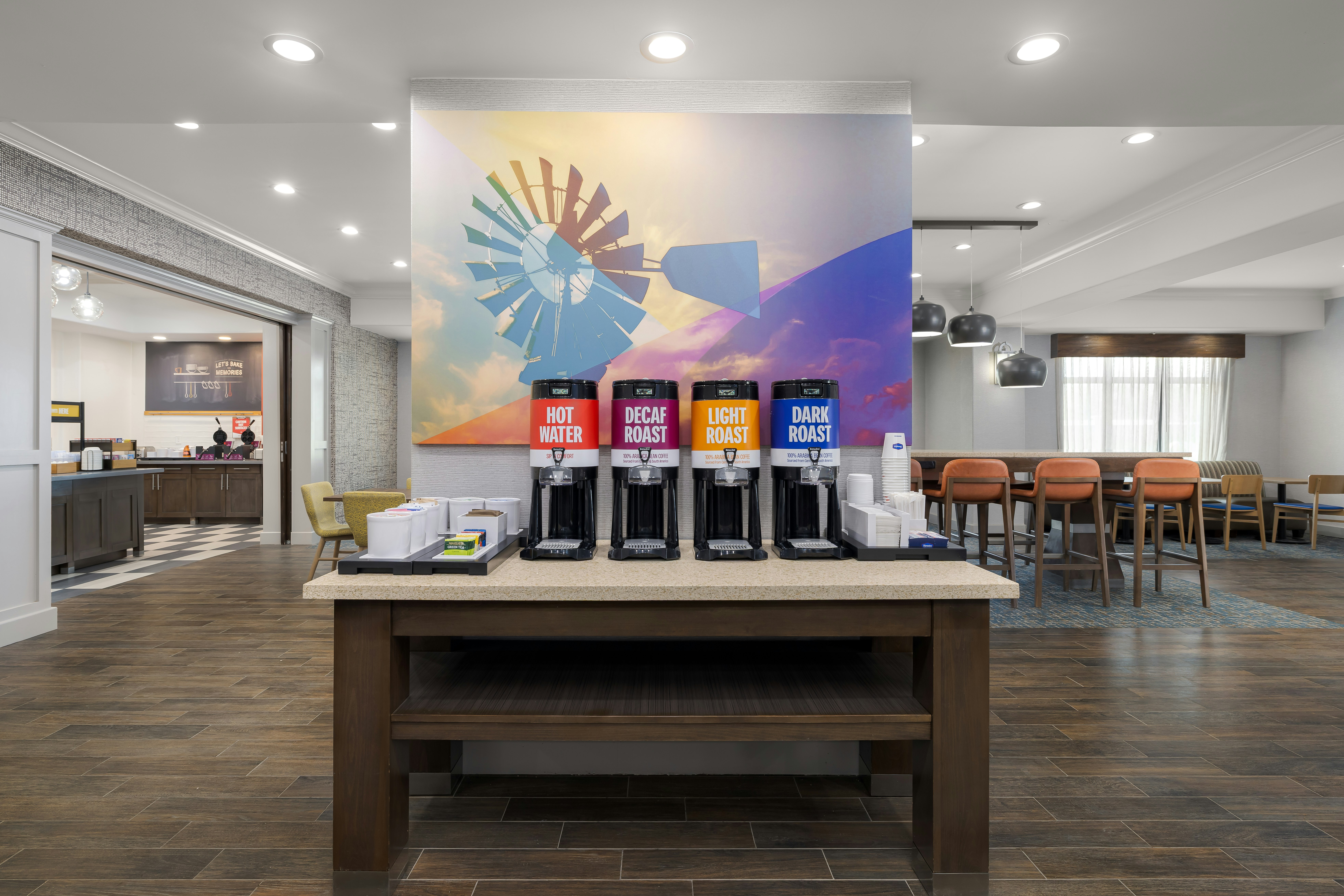 Hampton Inn Kenedy 10/57