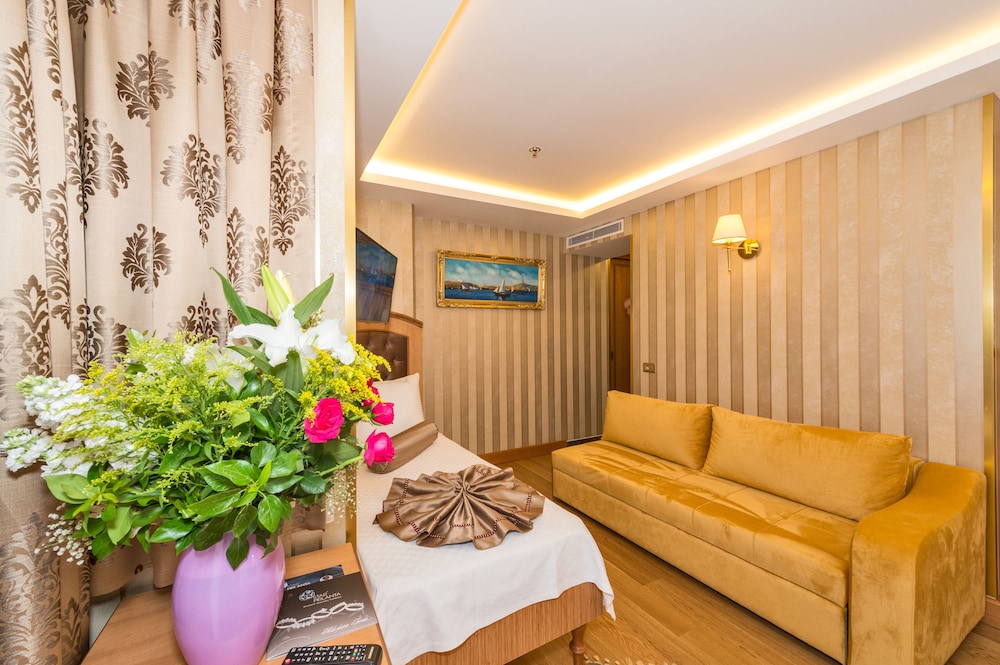 Aprilis Gold Hotel 37/50