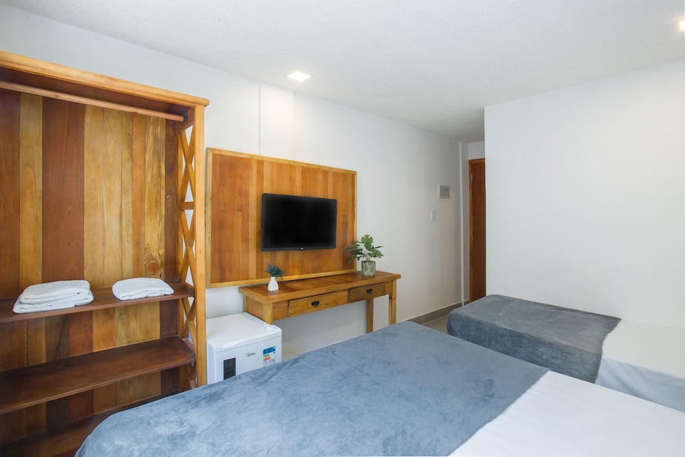 Hotel Cajueiro Guaruja 25/50