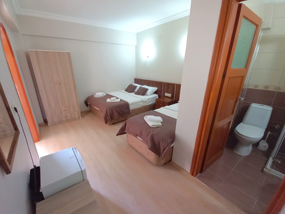 Mulka Hotel 16/48