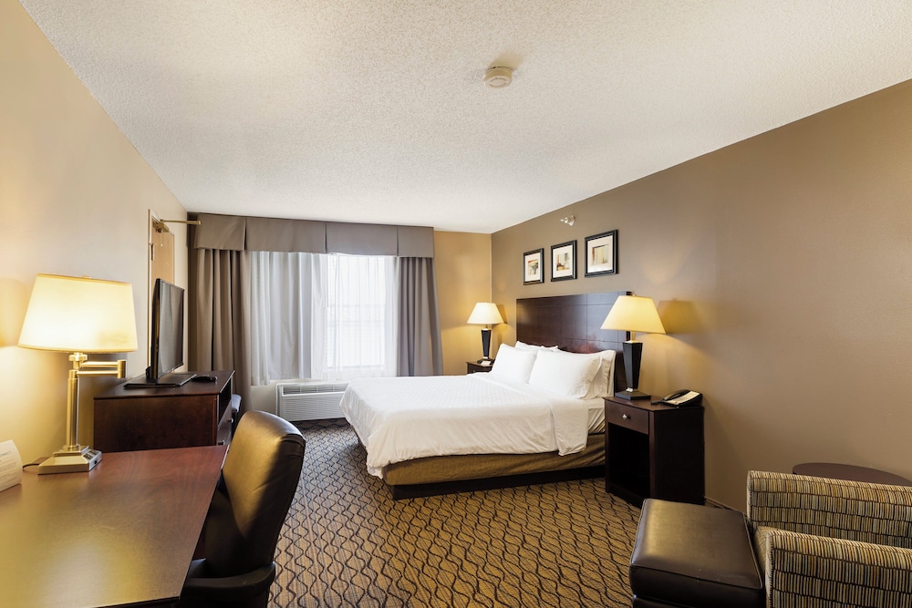 Holiday Inn Express Bloomington West 27/68