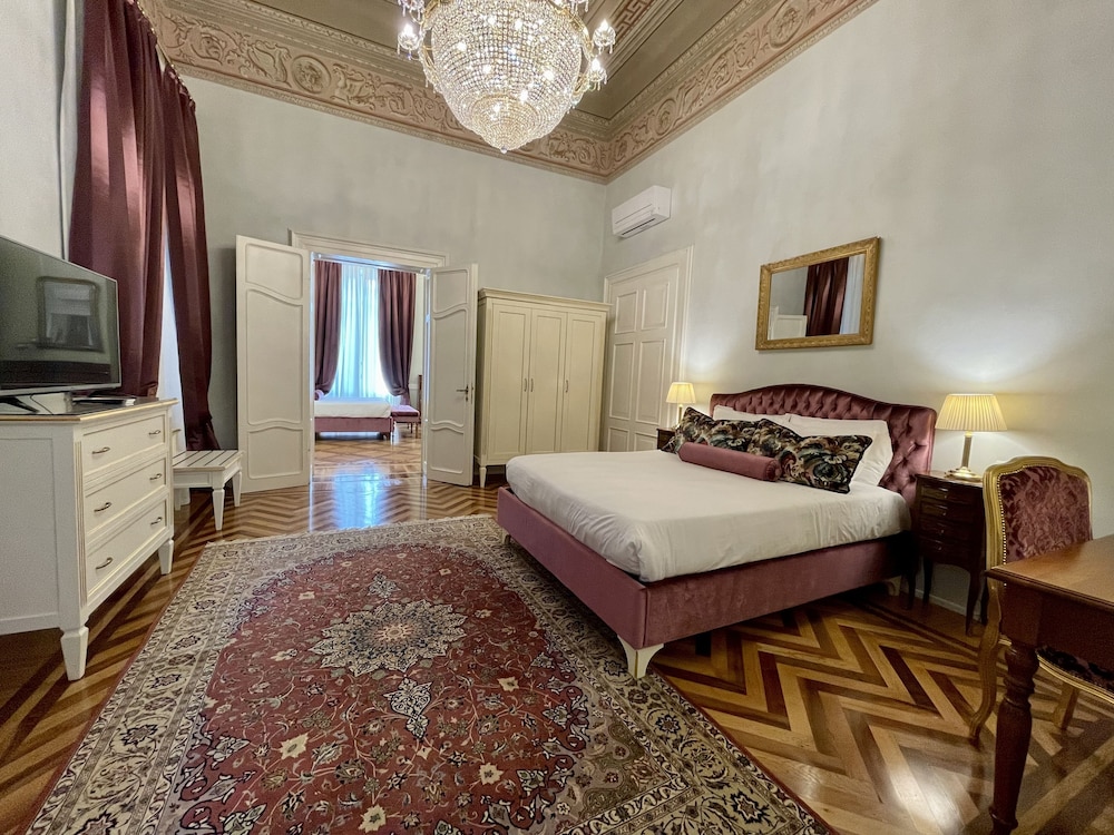 Palazzo Monga Boutique Guesthouse 15/66