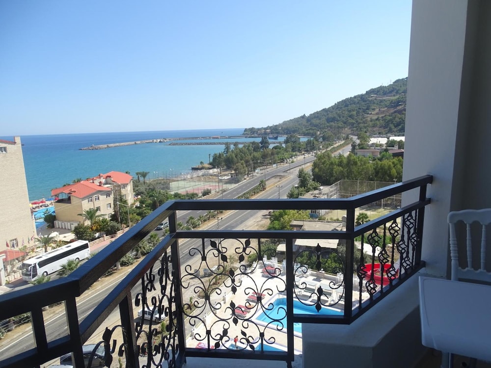 Princess Hotels Resort 6/26