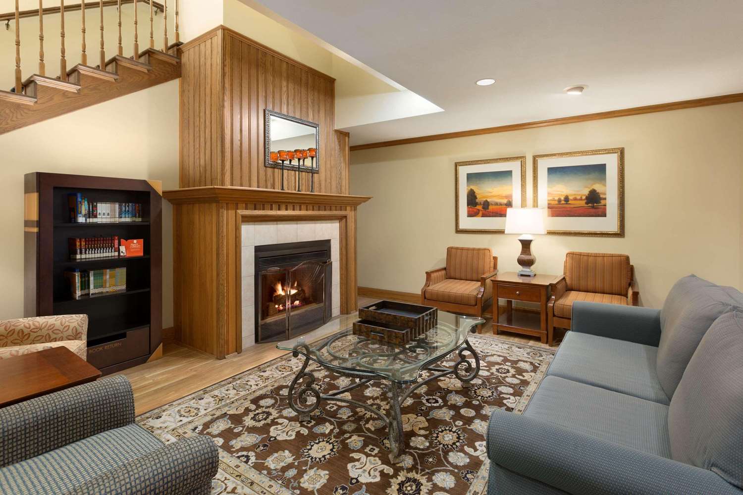 Country Inn & Suites by Radisson, Rochester, MN 13/13