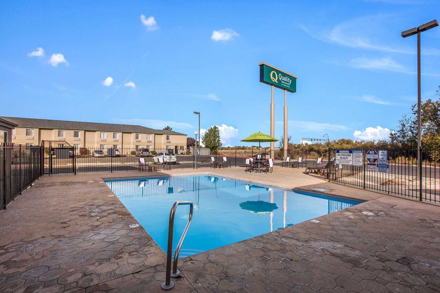 Quality Inn & Suites Meridian - West Boise 11/14
