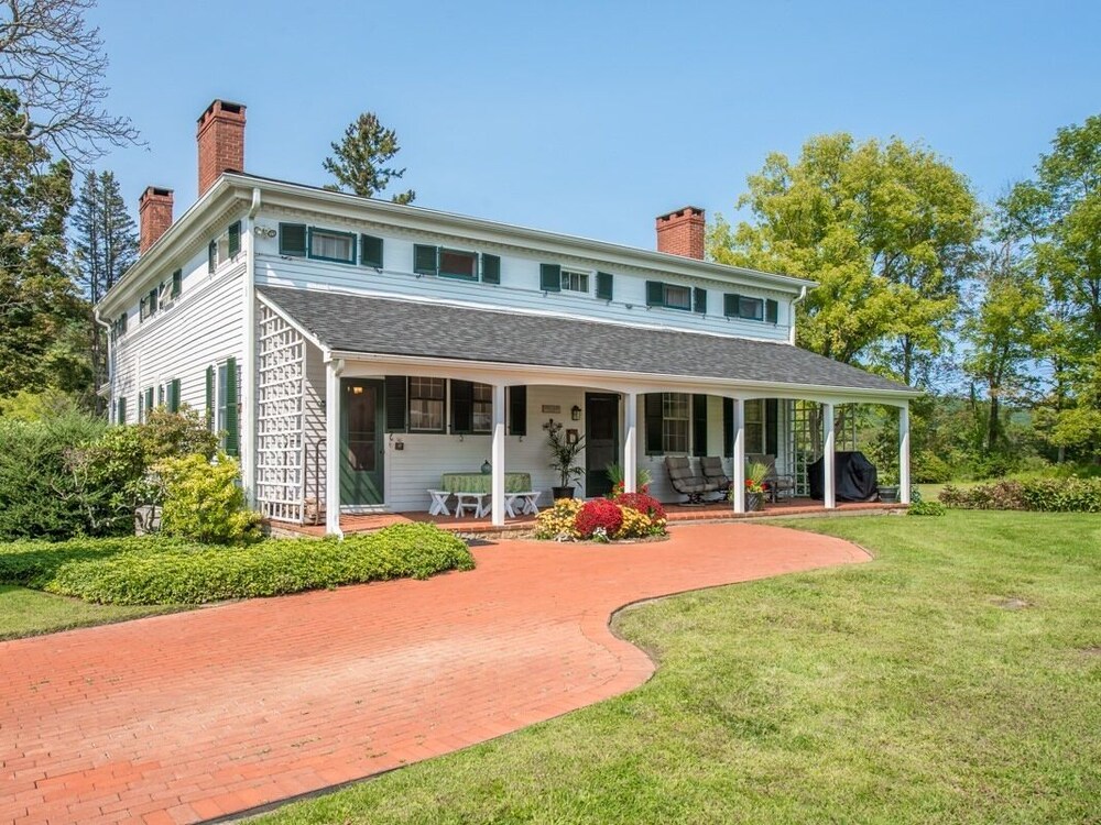 The Neighbour House B&B 29/35