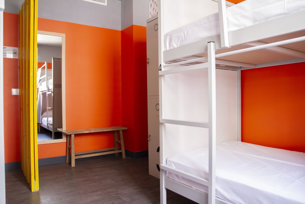 Youth Hostel Center Valencia 12/42