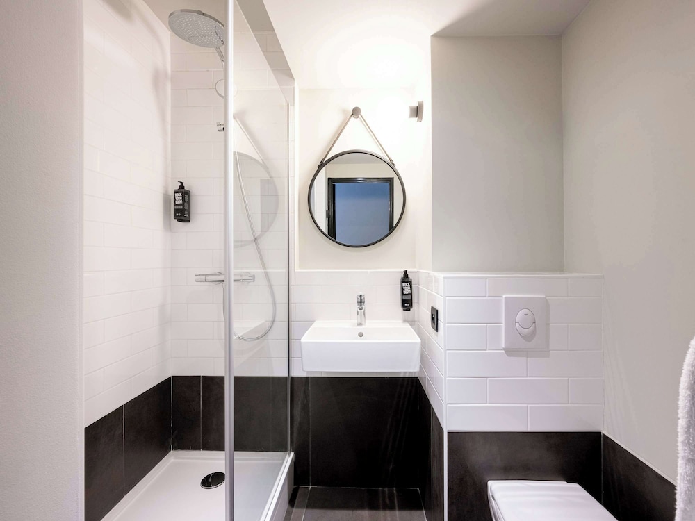 Ibis La Rochelle Vieux Port 61/64
