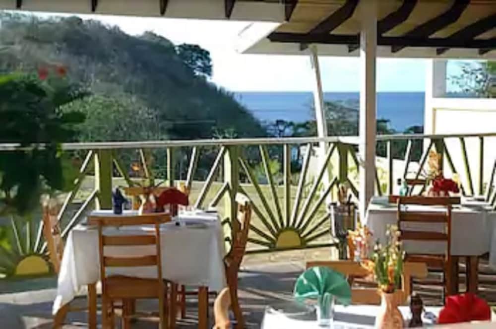 Grooms Beach Villa And Resort 47/62