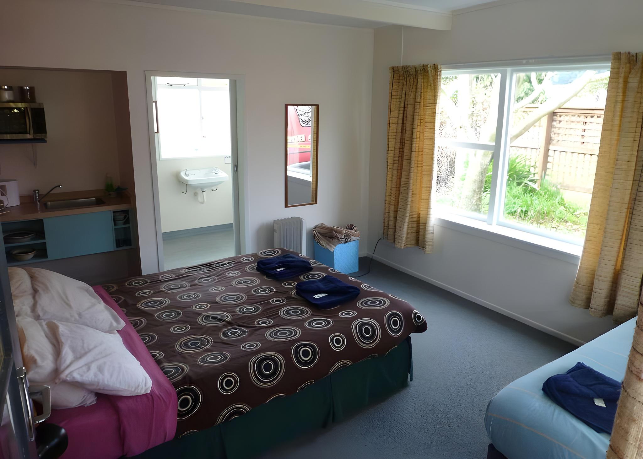 1 Bedroom, Motel, Suite