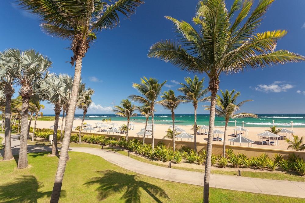 St. Kitts Marriott Resort & The Royal Beach Casino 17/65