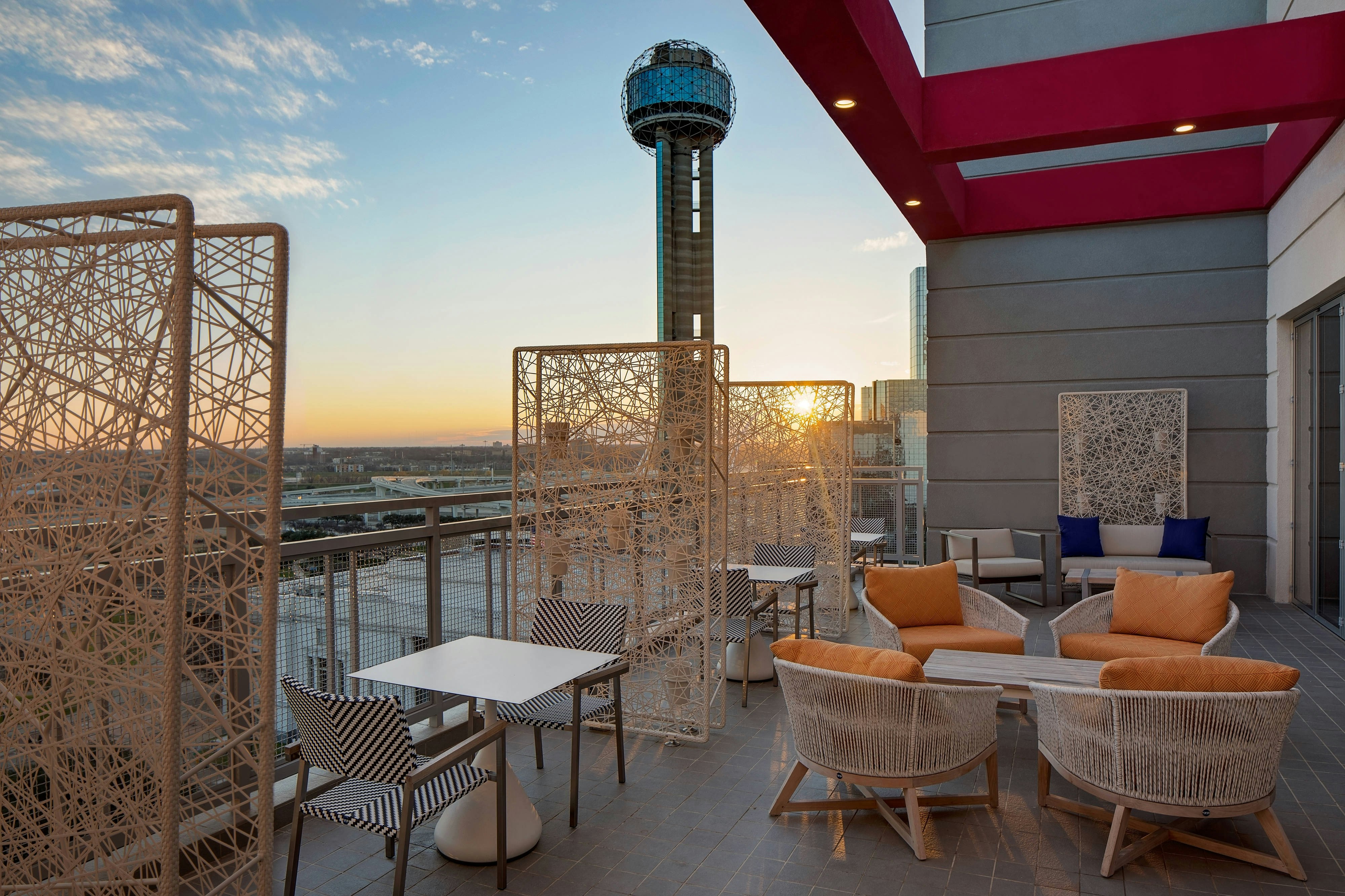 Courtyard By Marriott Dallas Downtown Reunion District 27/45