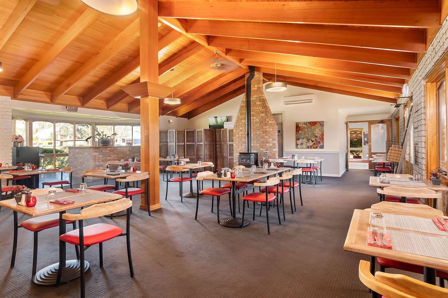 Quality Inn Carriage House 25/44