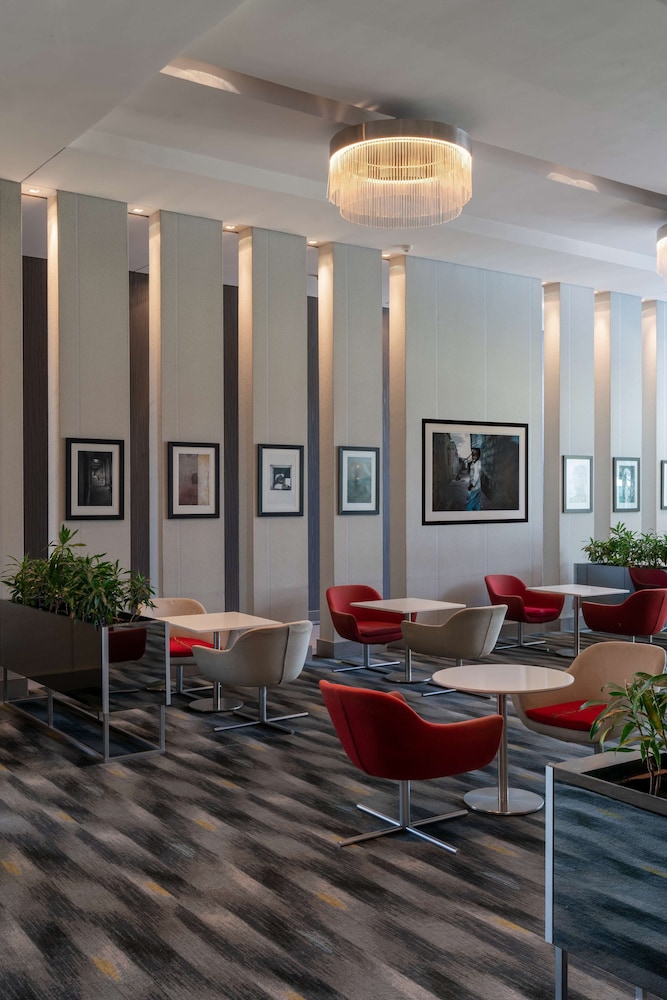 RADISSON BLU HOTEL & RESIDENCE, MAPUTO 52/80