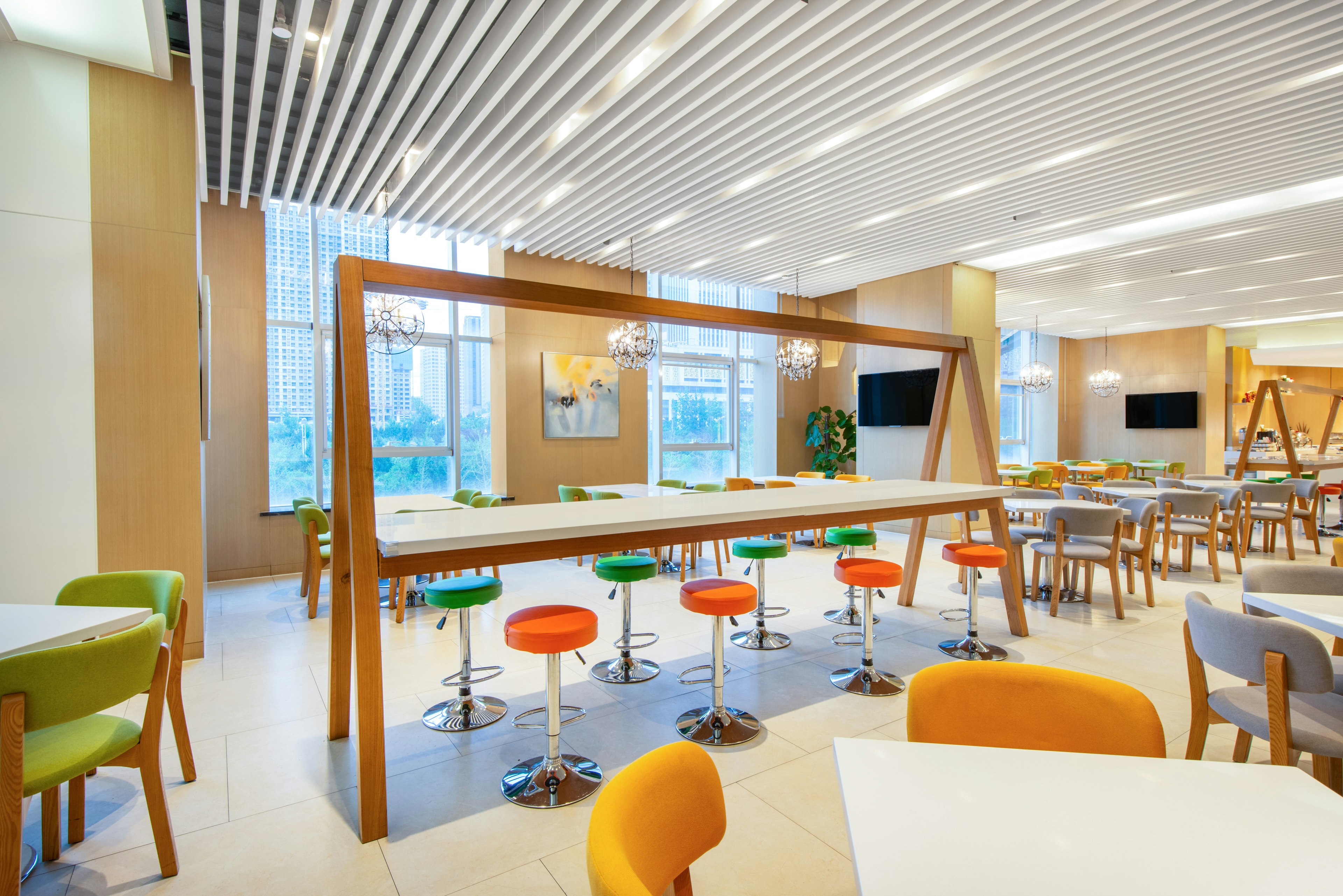 HOLIDAY INN EXPRESS JINAN HIGH-TECH ZONE 39/56