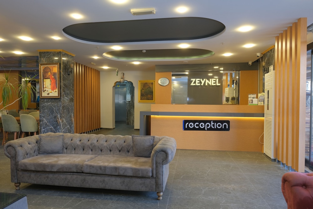 Lobby at Zeynel Boutique Hotel, KONYAALTI