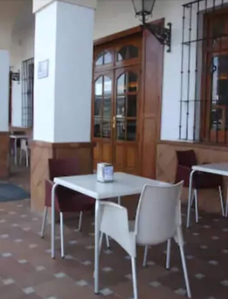 restaurant-cafeteria