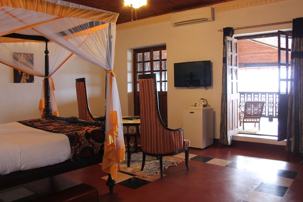 Mizingani Seafront Hotel 51/80