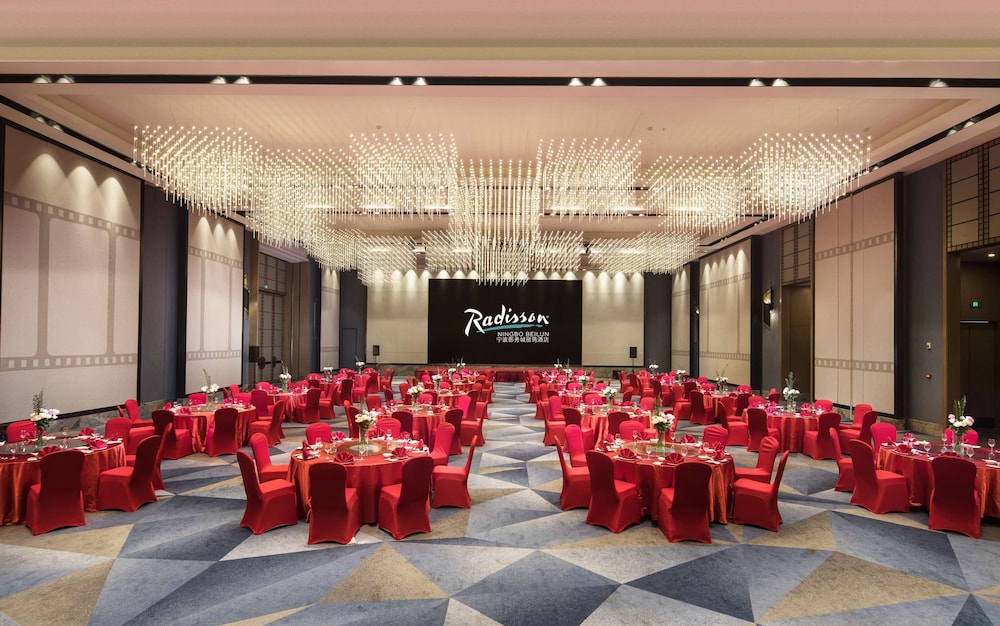 Radisson Ningbo Beilun 34/39